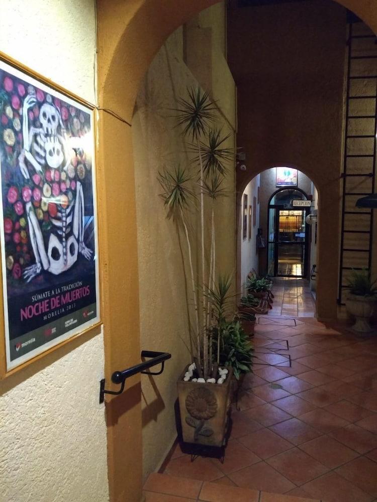 Hotel Casa Galena Morelia Buitenkant foto